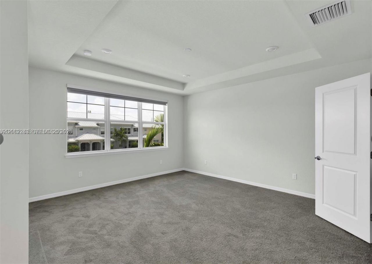 1240 Eucalyptus Dr, Unit 2, Hollywood, FL 33021 Photo