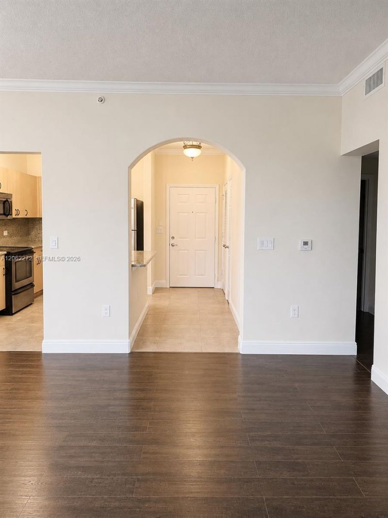 533 NE 3rd Ave, Unit 320, Fort Lauderdale, FL 33301 Photo