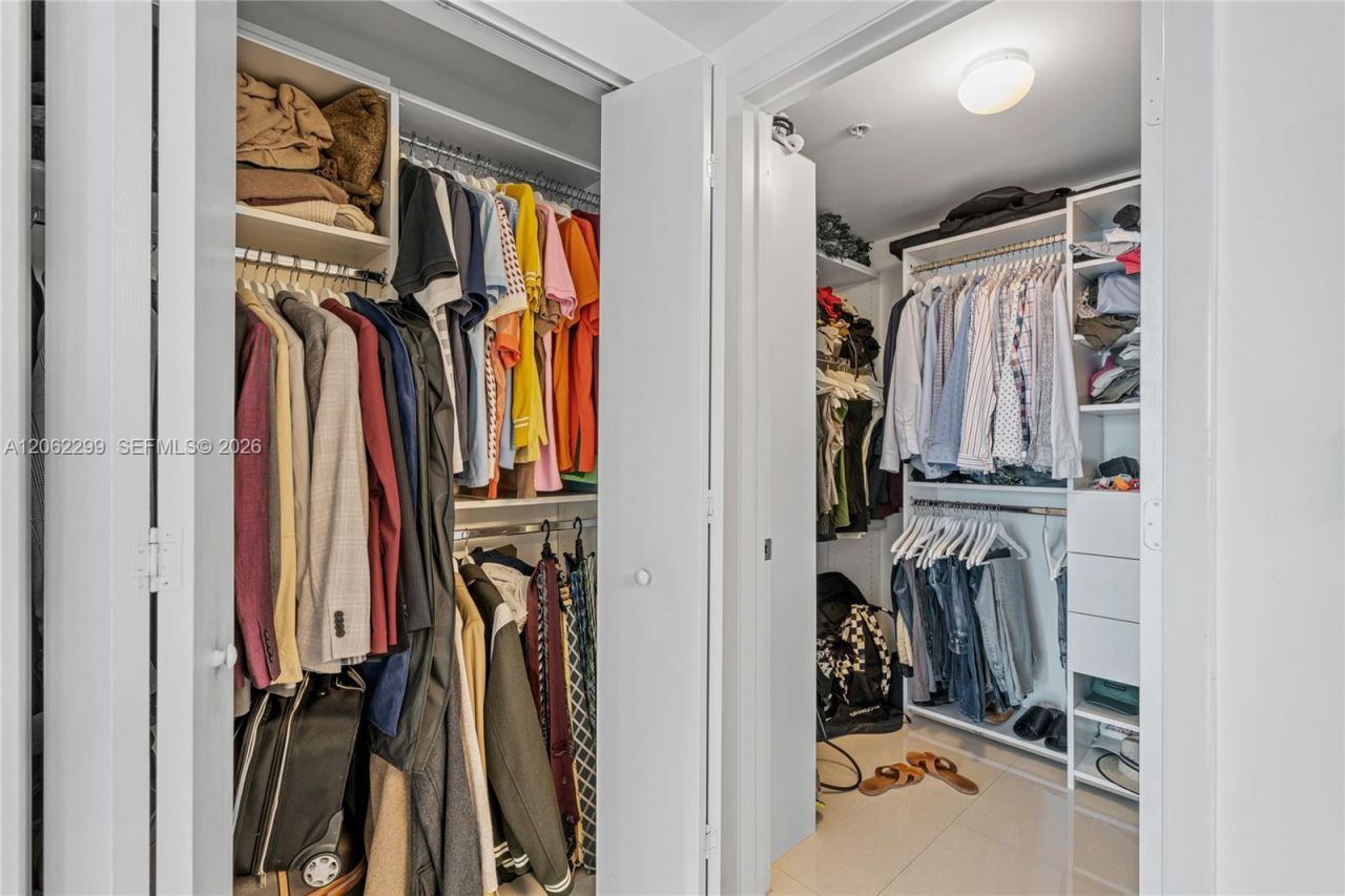 92 SW 3rd St , Unit 708, Miami, FL 33130 Photo