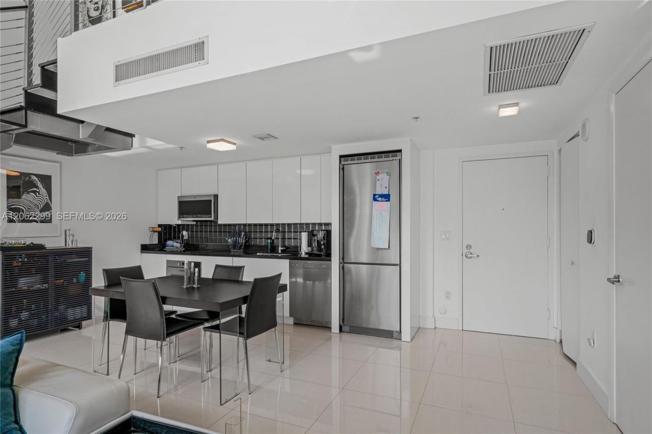 92 SW 3rd St , Unit 708, Miami, FL 33130 Photo