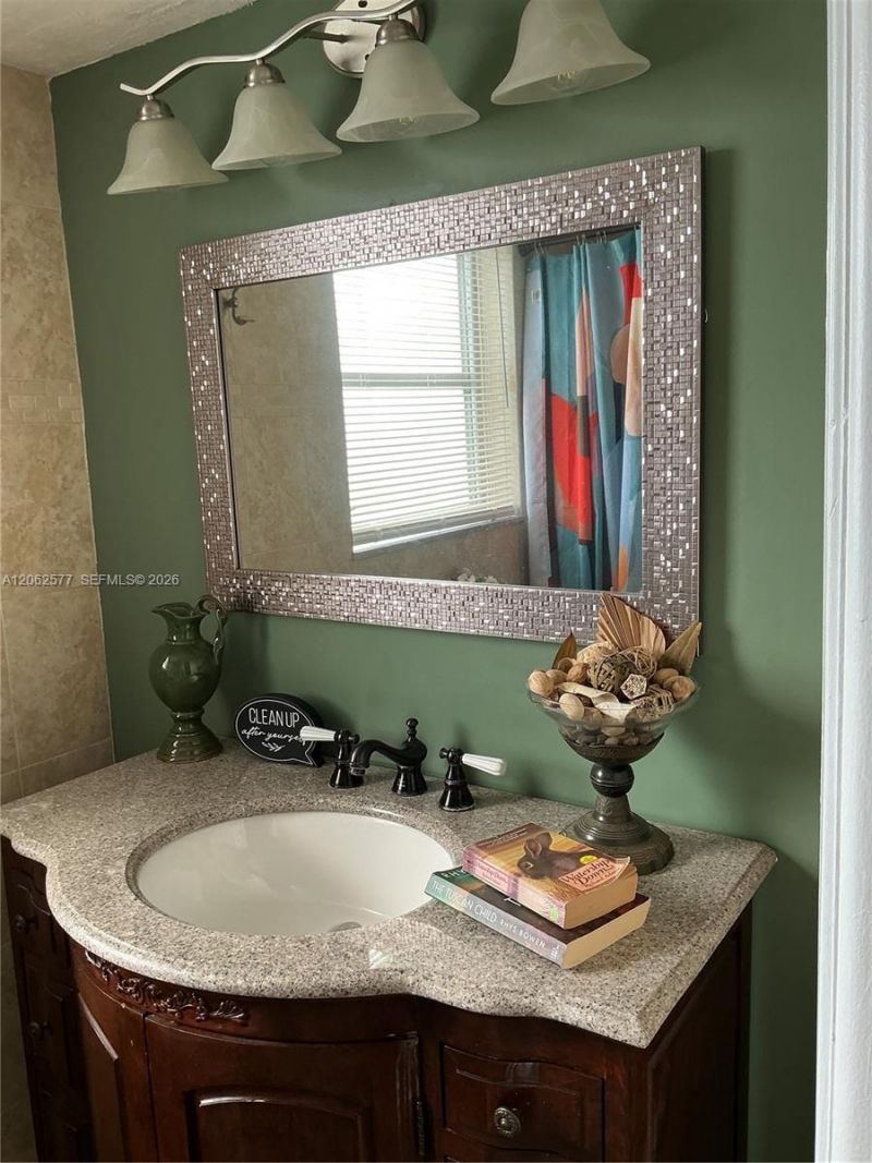 3010 N Course Dr, Unit 712, Pompano Beach, FL 33069 Photo