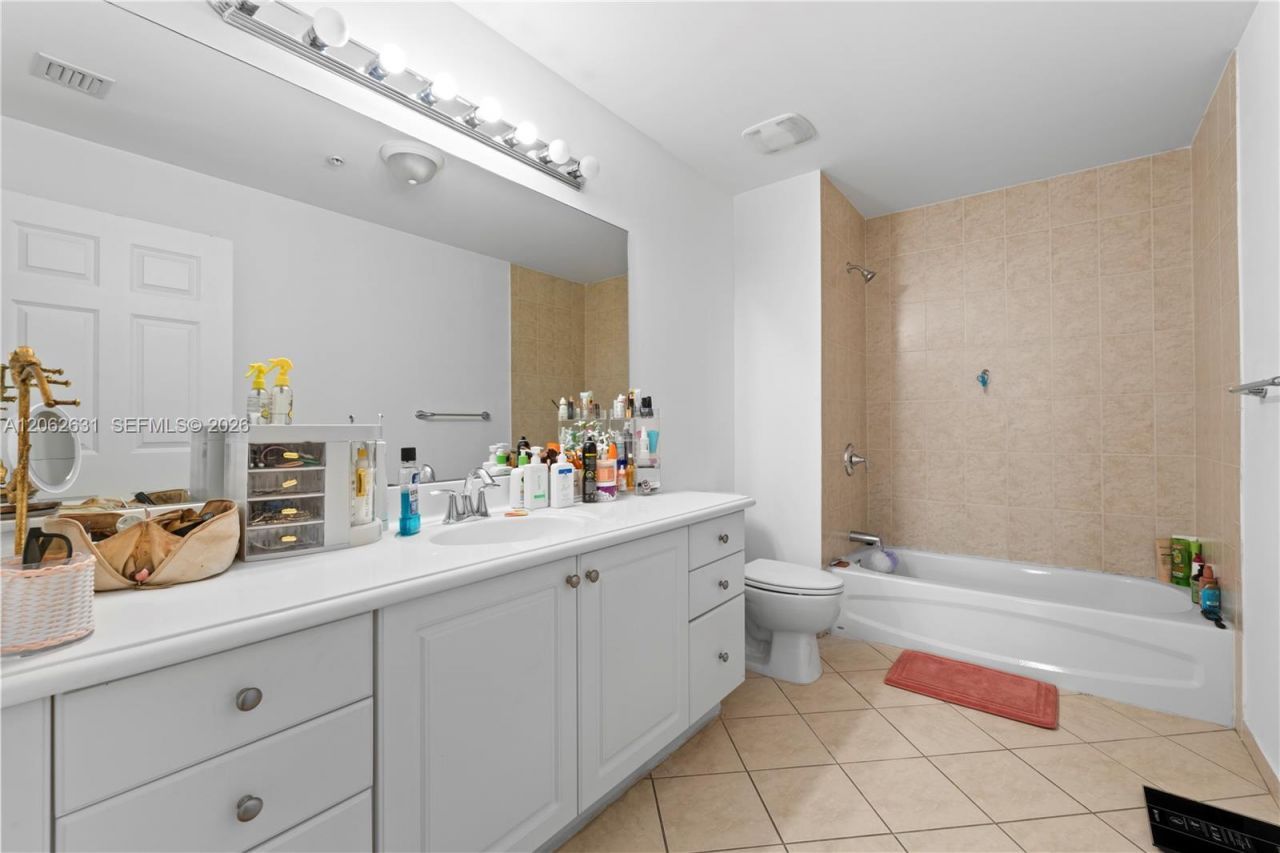 8395 SW 73rd Ave , Unit 115, Miami, FL 33143 Photo