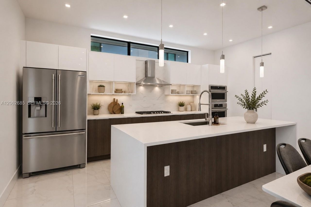 1054 N Victoria Park Rd , Fort Lauderdale, FL 33304 Photo