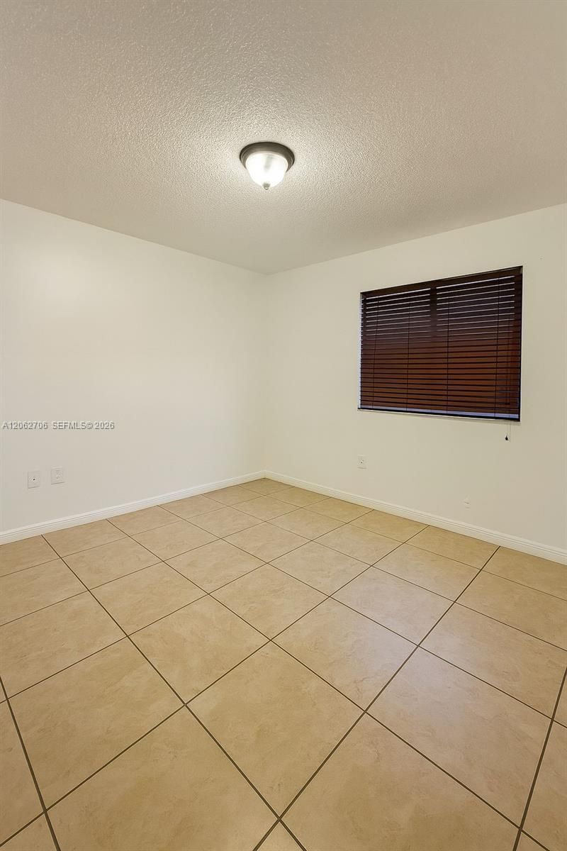 8170 NW 10th St , Unit 2, Miami, FL 33126 Photo