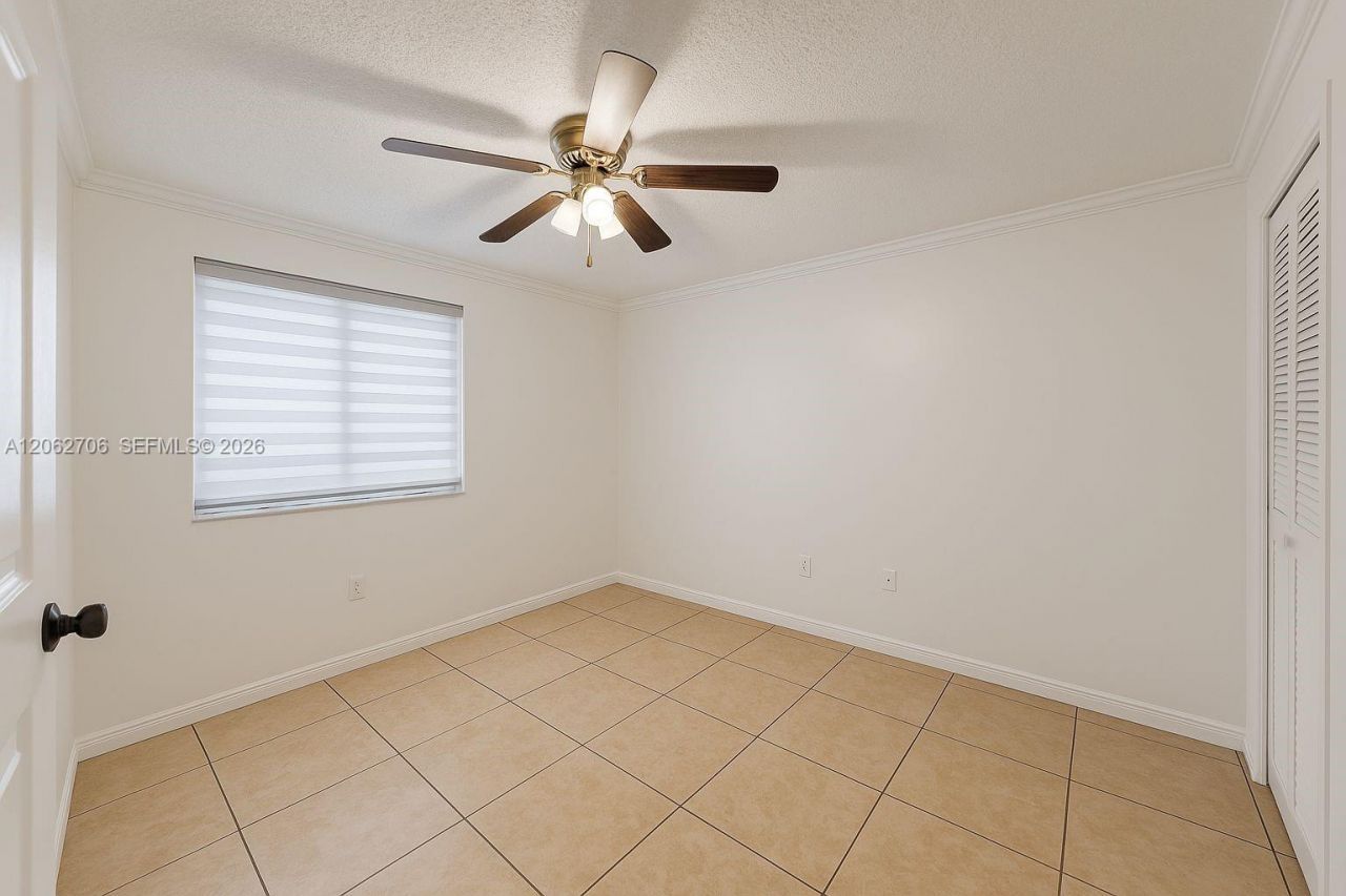 8170 NW 10th St , Unit 2, Miami, FL 33126 Photo