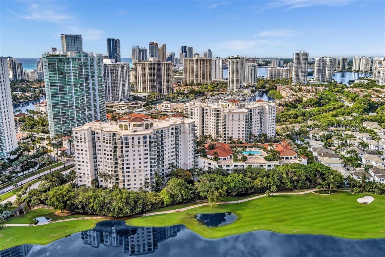 20000 E Country Club Dr, Unit 110, Aventura, FL 33180 Photo