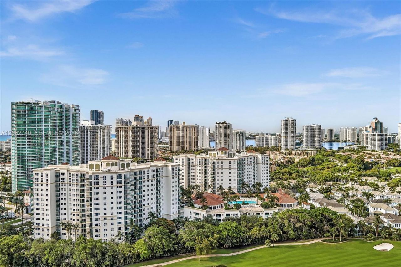 20000 E Country Club Dr, Unit 110, Aventura, FL 33180 Photo