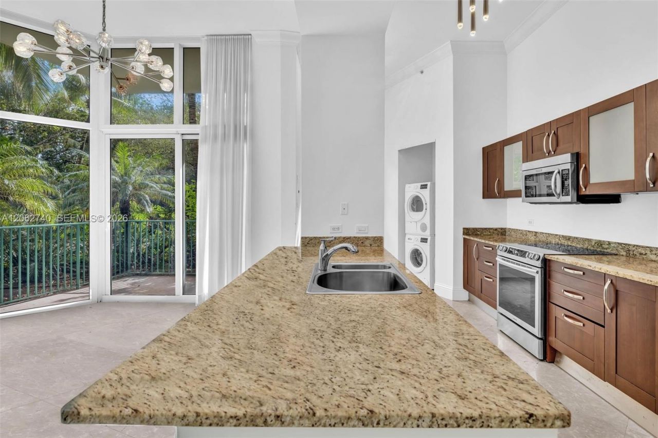 20000 E Country Club Dr, Unit 110, Aventura, FL 33180 Photo
