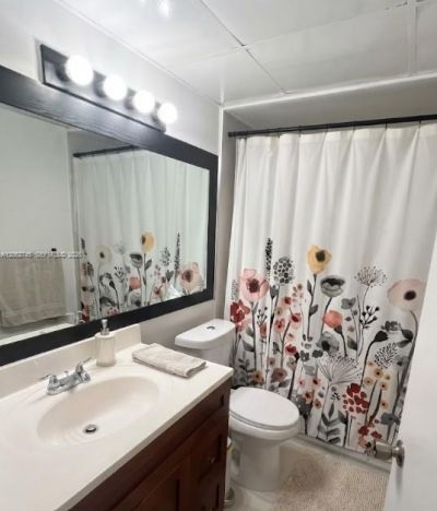 8100 Geneva Ct, Unit 137, Doral, FL 33166 Photo