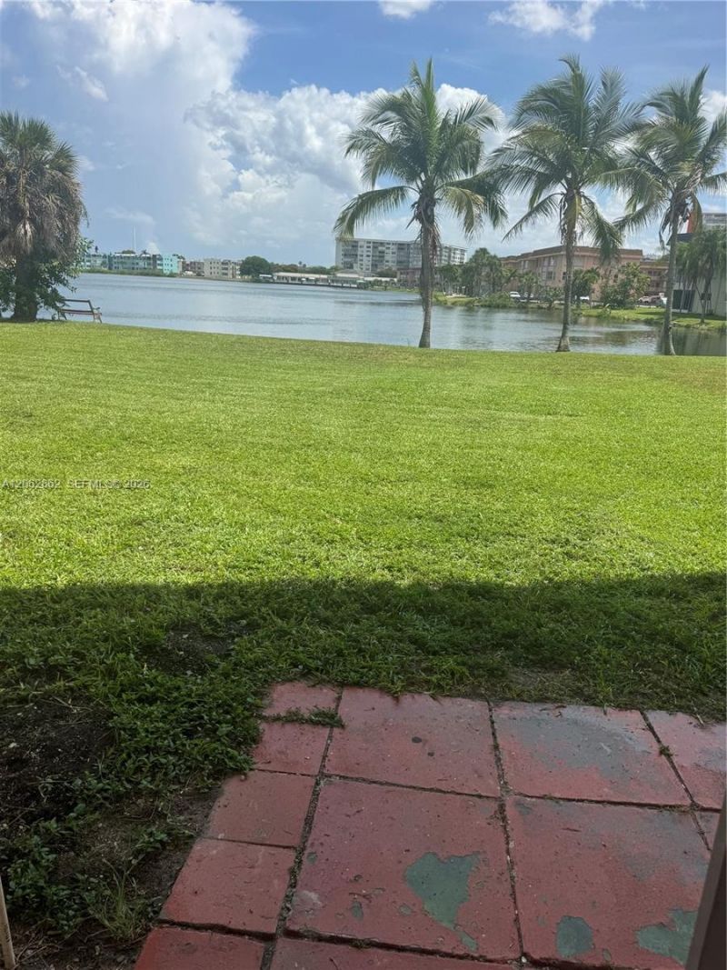 19001 NE 14th Ave, Unit 312, Miami, FL 33179 Photo