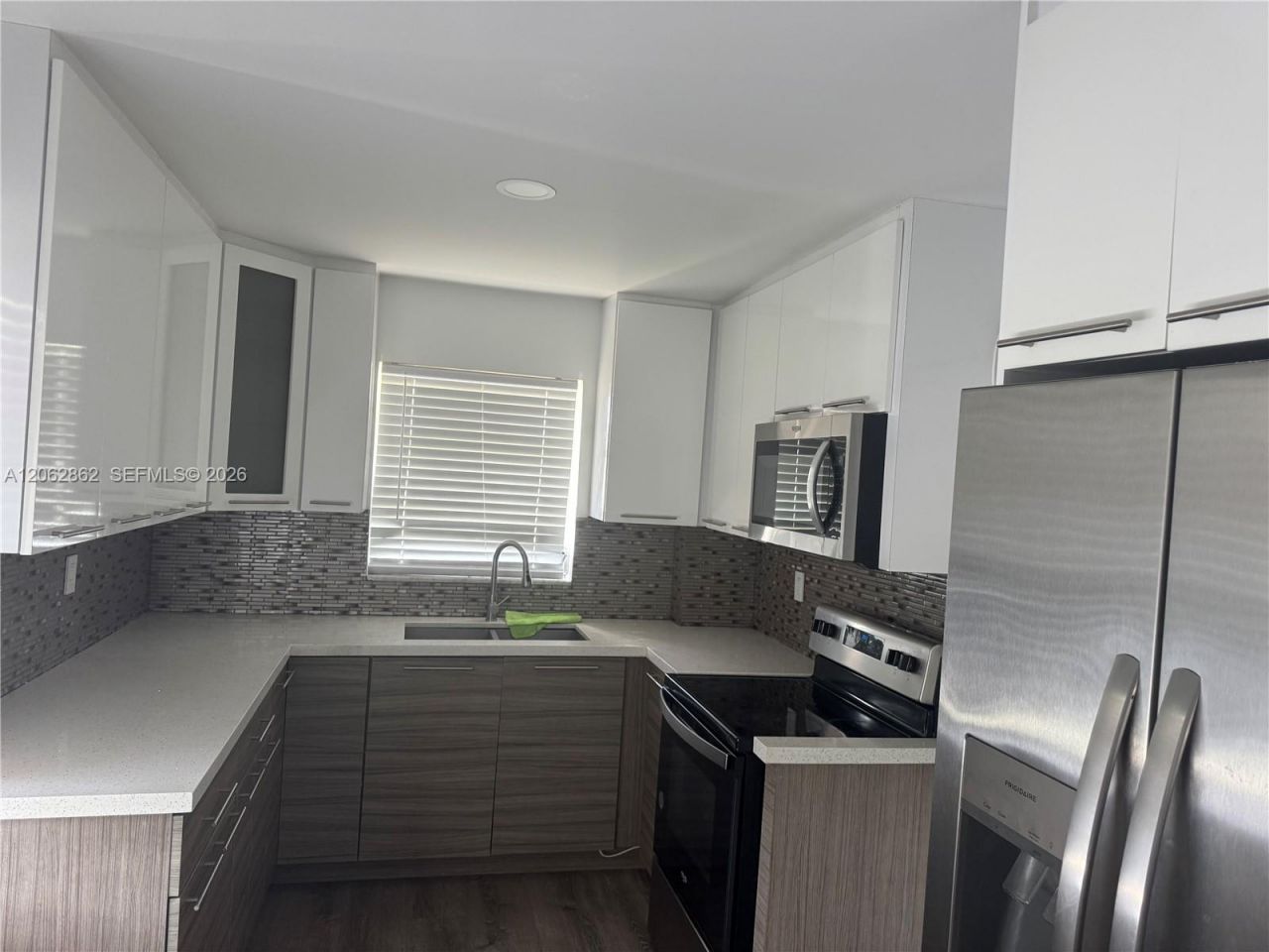 19001 NE 14th Ave, Unit 312, Miami, FL 33179 Photo