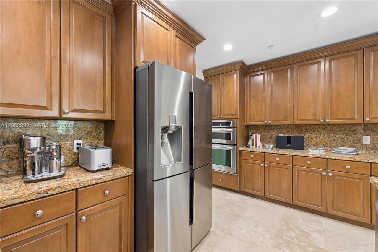 6234 Paradise Point Drive, Unit 6234, Palmetto Bay, FL 33157 Photo