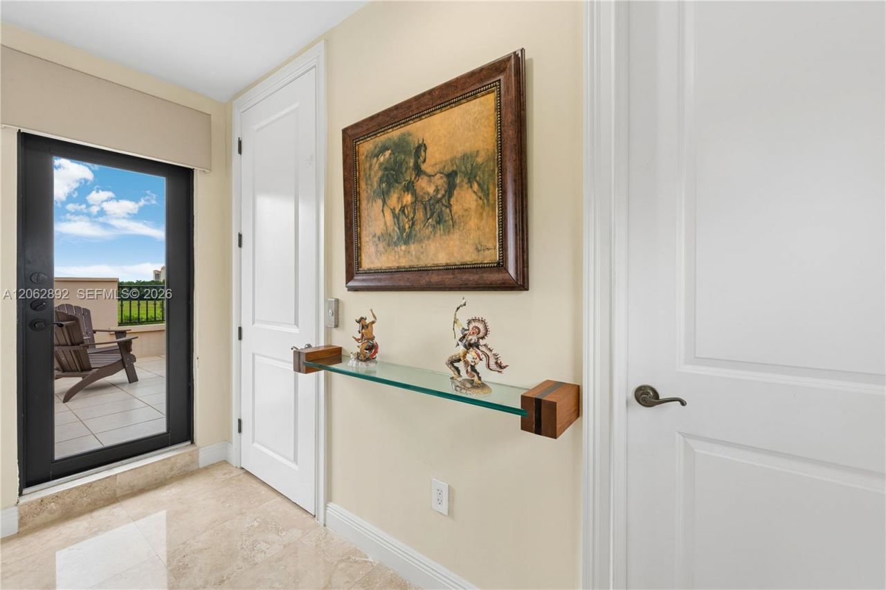 6234 Paradise Point Drive, Unit 6234, Palmetto Bay, FL 33157 Photo
