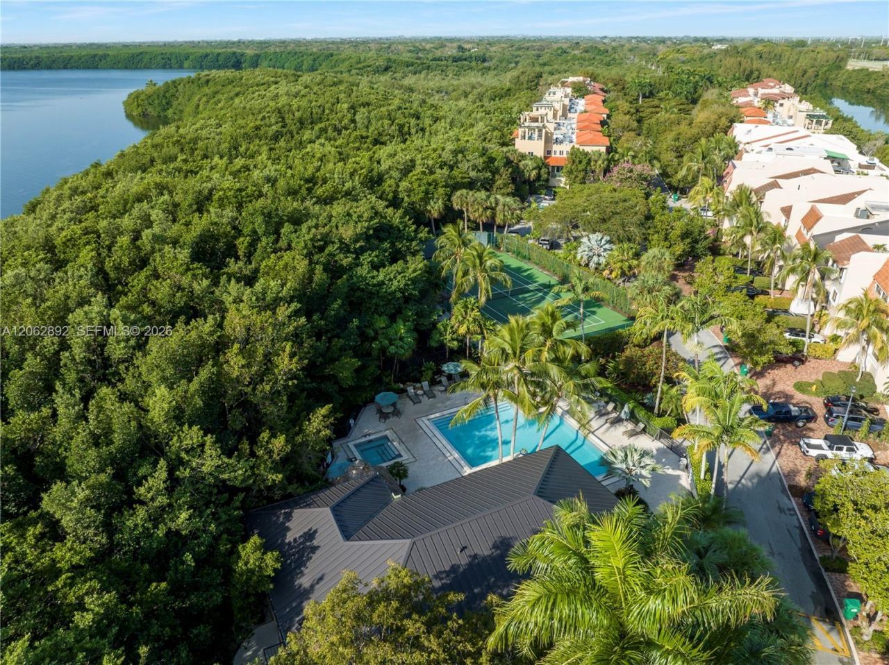 6234 Paradise Point Drive, Unit 6234, Palmetto Bay, FL 33157 Photo
