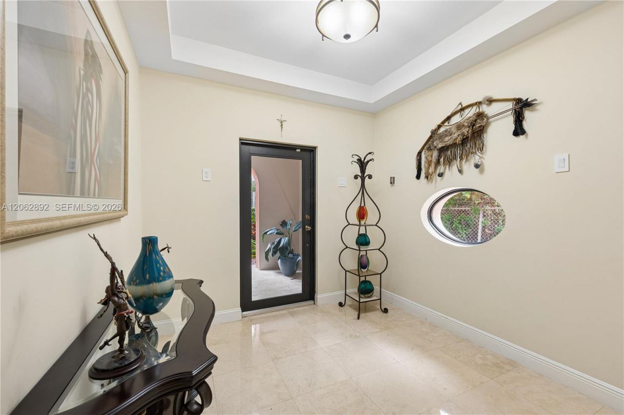 6234 Paradise Point Drive, Unit 6234, Palmetto Bay, FL 33157 Photo