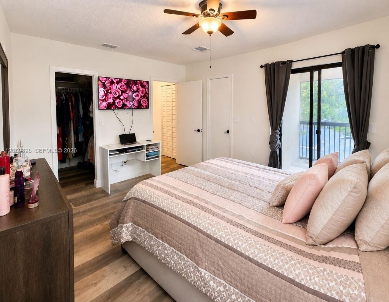2041 Bayberry Dr, Pembroke Pines, FL 33024 Photo