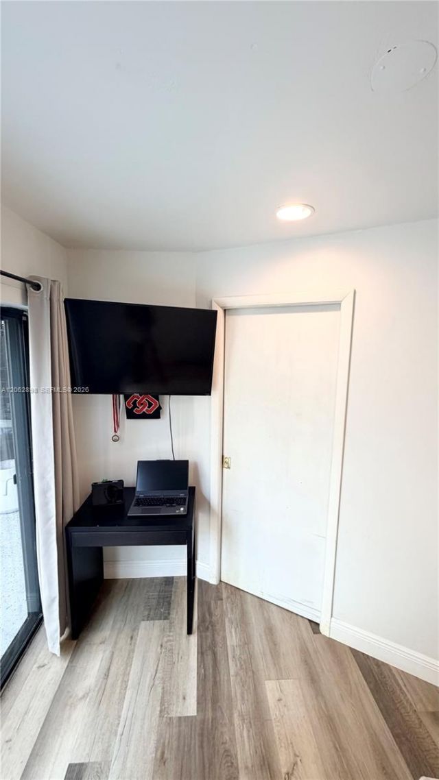 2041 Bayberry Dr, Pembroke Pines, FL 33024 Photo