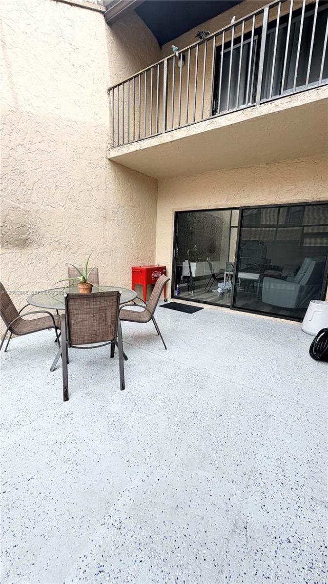 2041 Bayberry Dr, Pembroke Pines, FL 33024 Photo