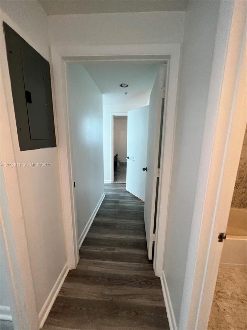 244 Biscayne Blvd , Unit 2609, Miami, FL 33132 Photo