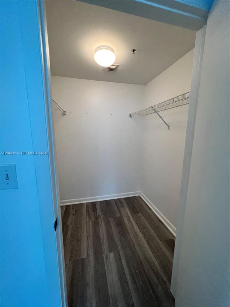 244 Biscayne Blvd , Unit 2609, Miami, FL 33132 Photo