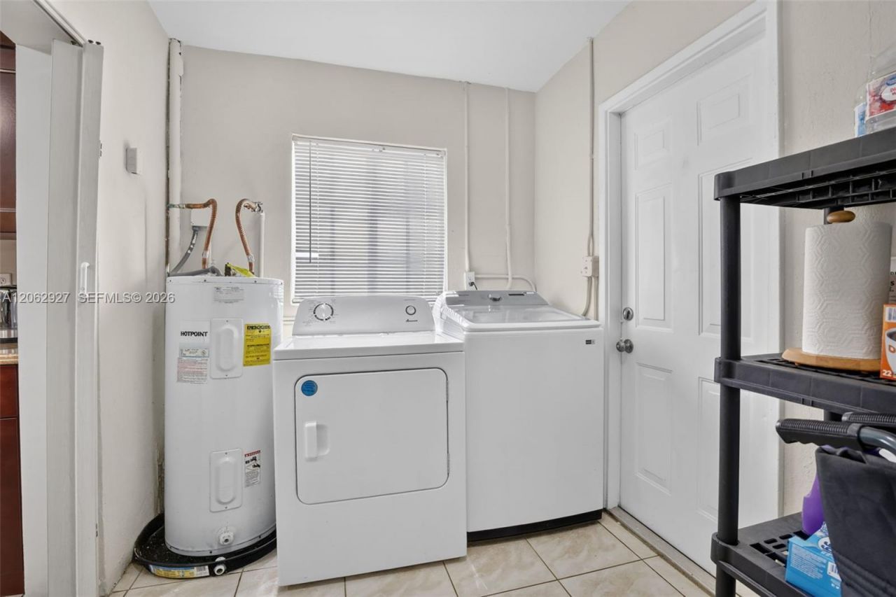 3221 Auburn Blvd, Fort Lauderdale, FL 33312 Photo