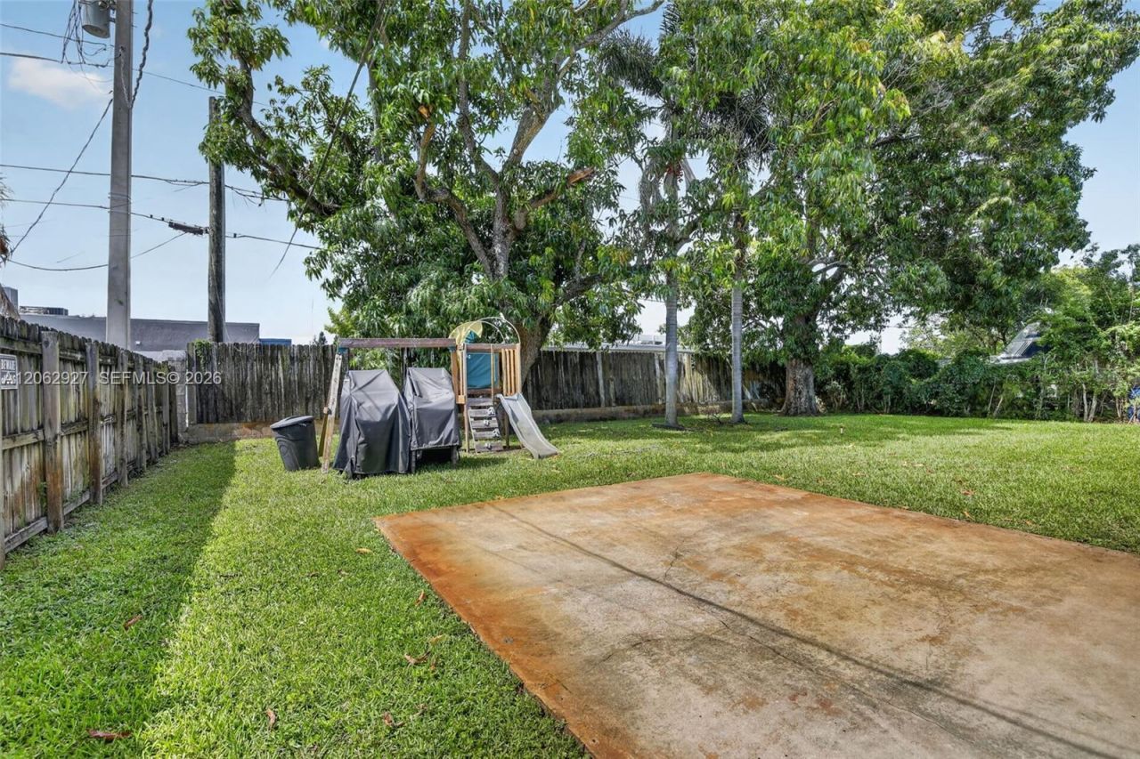 3221 Auburn Blvd, Fort Lauderdale, FL 33312 Photo