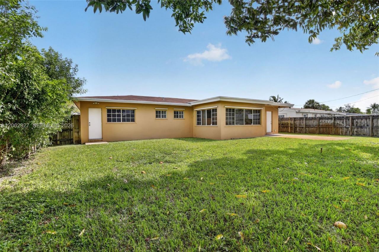 3221 Auburn Blvd, Fort Lauderdale, FL 33312 Photo