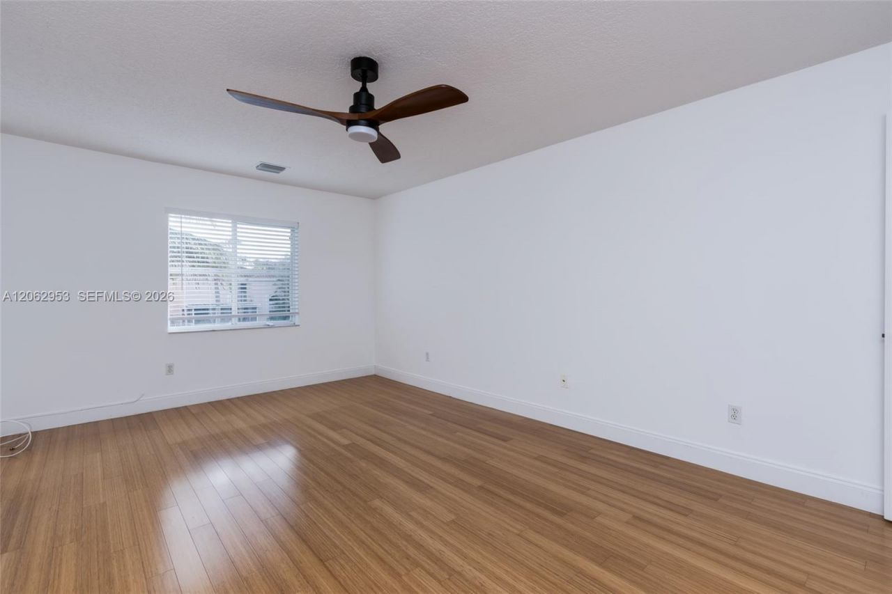 1540 N Trafalgar Cir, Hollywood, FL 33020 Photo