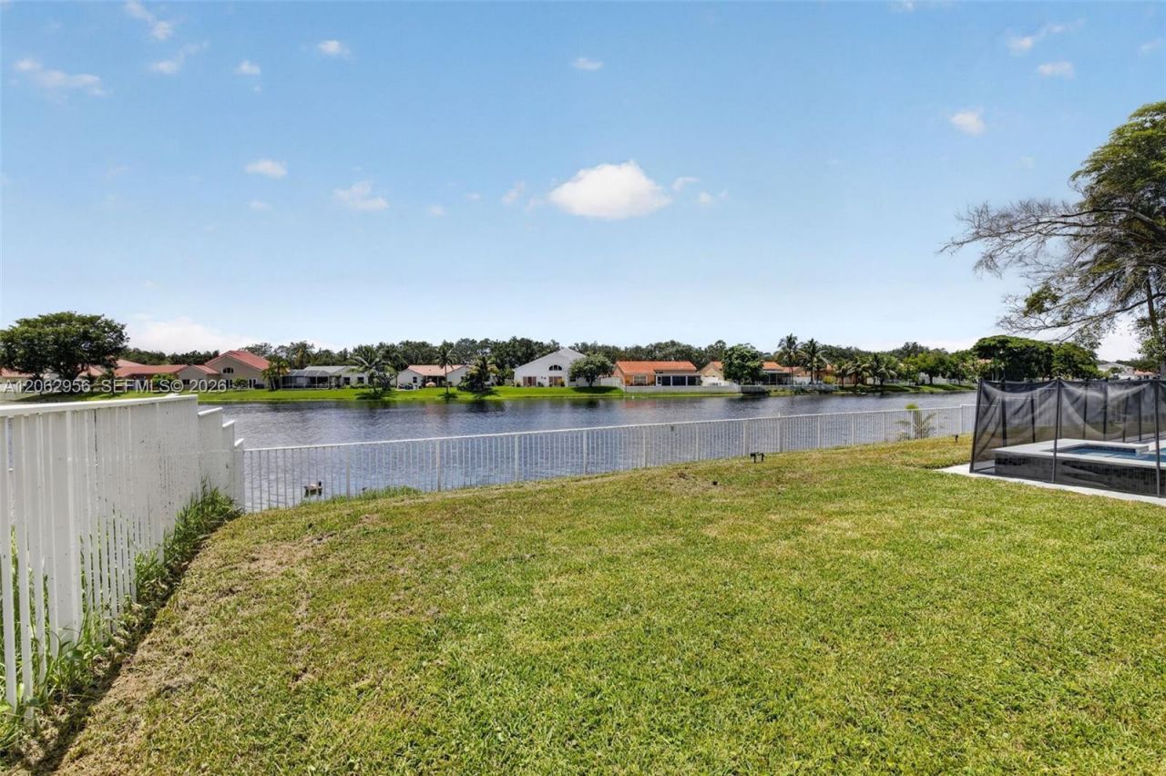 13020 SW 17th Ct, Miramar, FL 33027 Photo