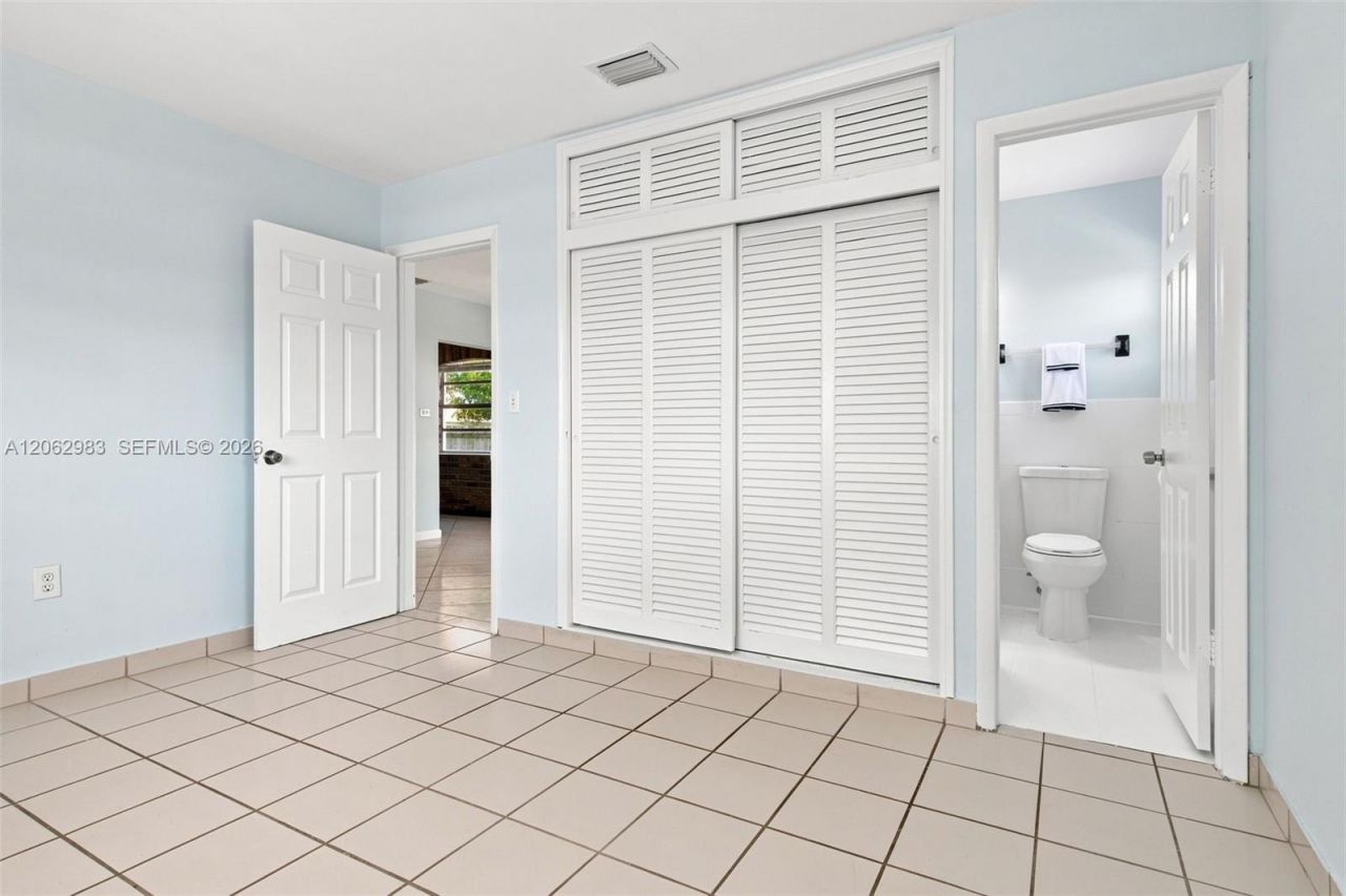 200 N 69th Ter, Hollywood, FL 33024 Photo