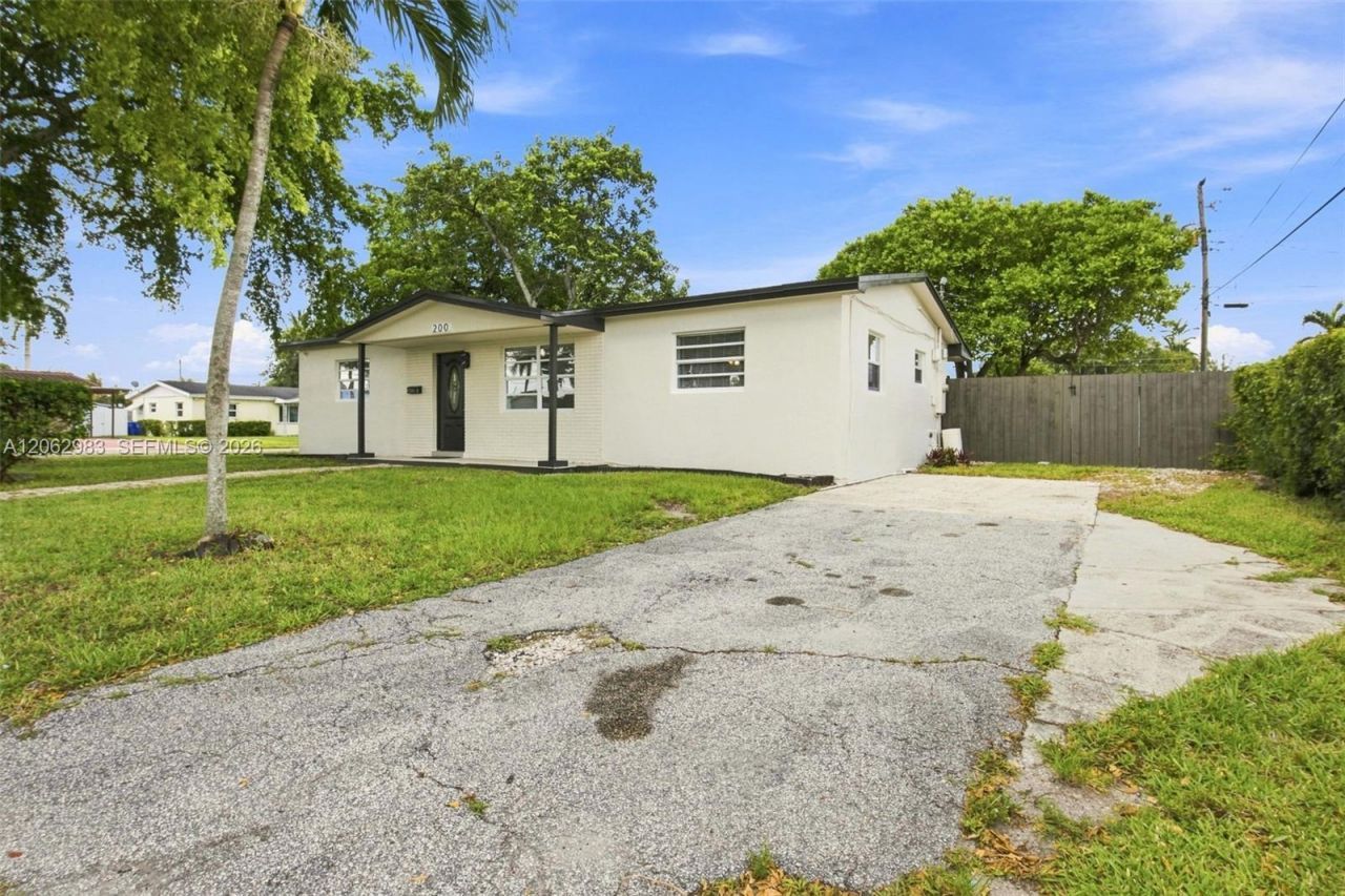 200 N 69th Ter, Hollywood, FL 33024 Photo
