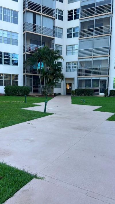 1300 Saint Charles Pl , Unit 202, Pembroke Pines, FL 33026 Photo