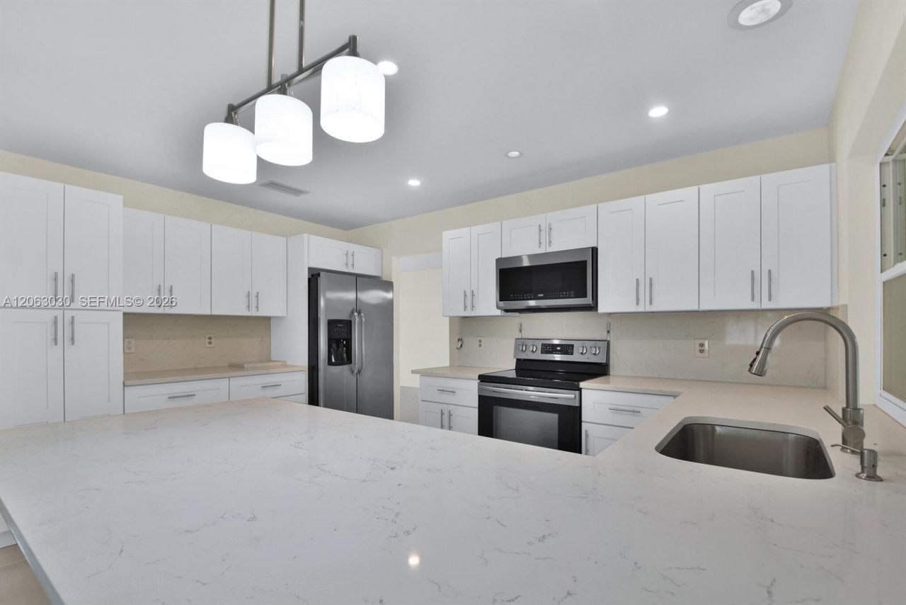 2480 Windsor Rd, Palm Beach Gardens, FL 33410 Photo