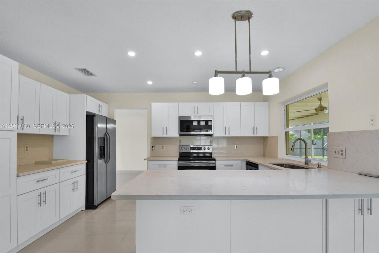 2480 Windsor Rd, Palm Beach Gardens, FL 33410 Photo