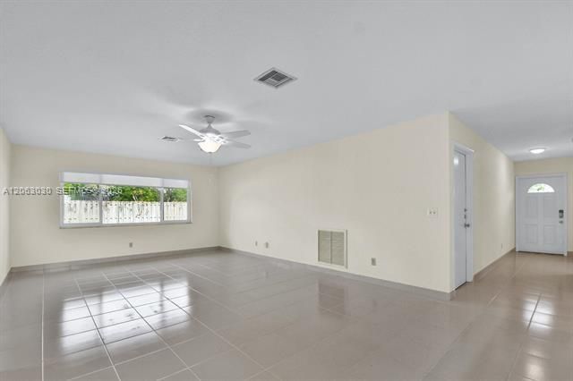 2480 Windsor Rd, Palm Beach Gardens, FL 33410 Photo