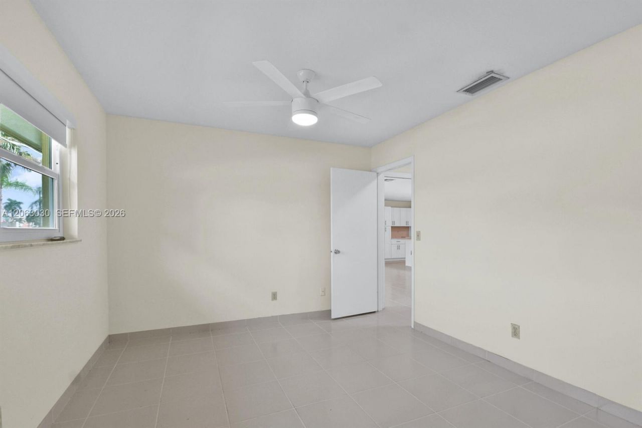 2480 Windsor Rd, Palm Beach Gardens, FL 33410 Photo