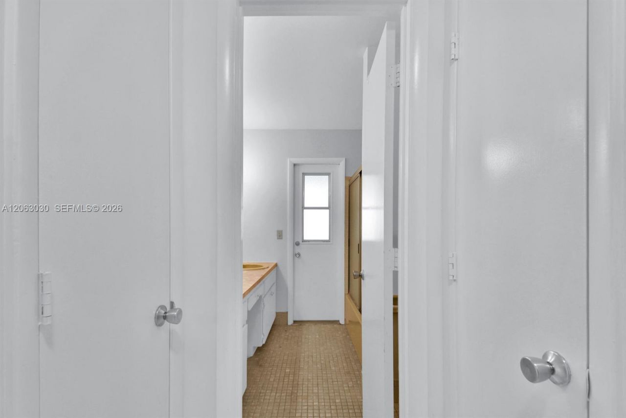 2480 Windsor Rd, Palm Beach Gardens, FL 33410 Photo