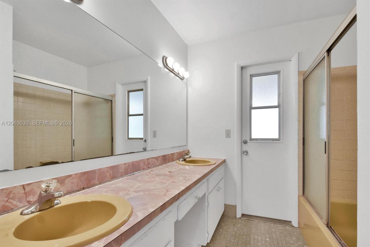 2480 Windsor Rd, Palm Beach Gardens, FL 33410 Photo