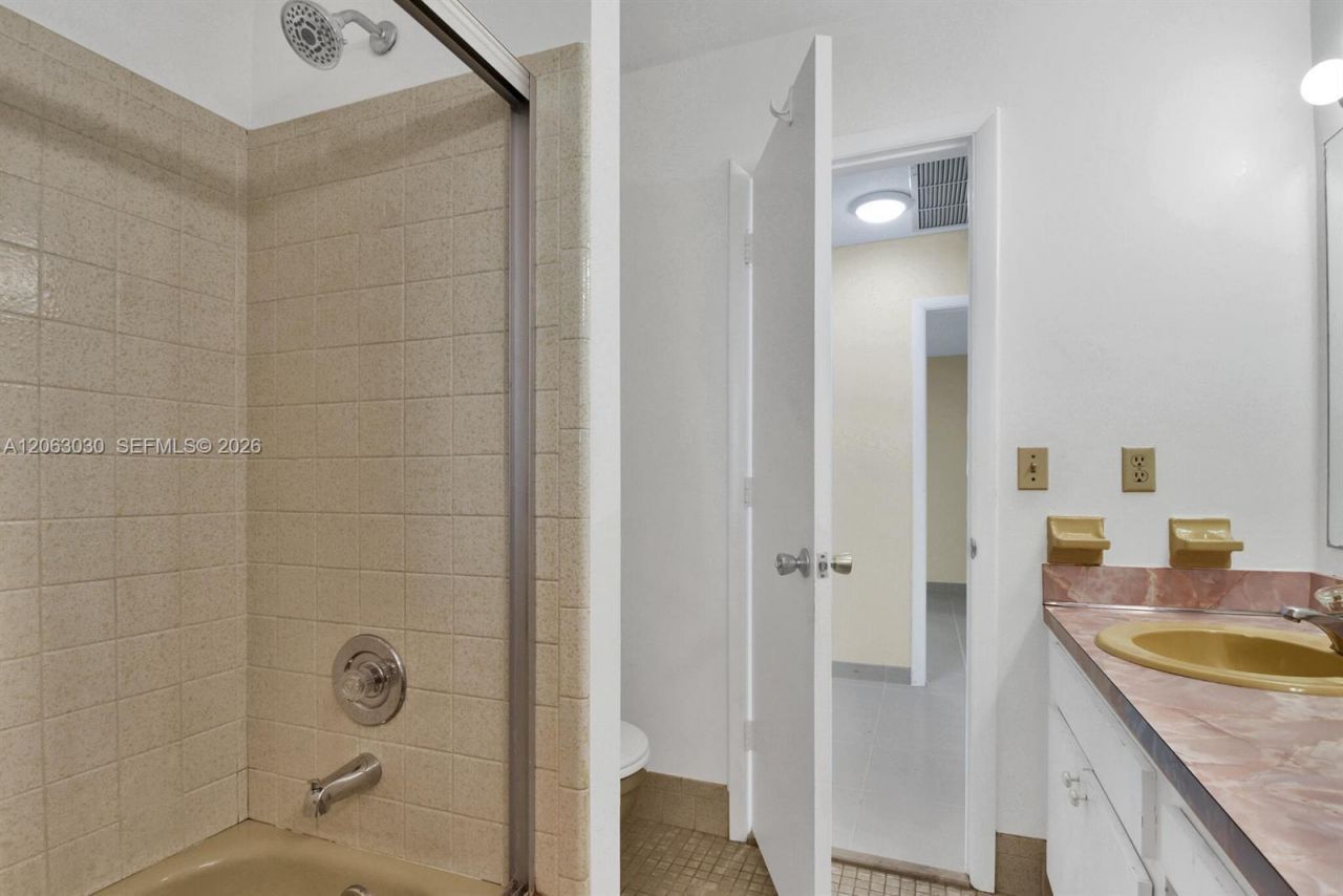 2480 Windsor Rd, Palm Beach Gardens, FL 33410 Photo