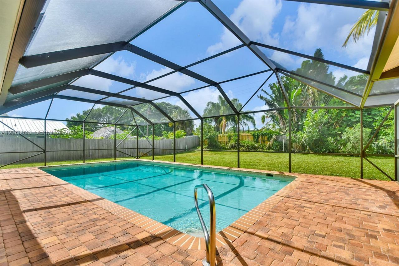 2480 Windsor Rd, Palm Beach Gardens, FL 33410 Photo
