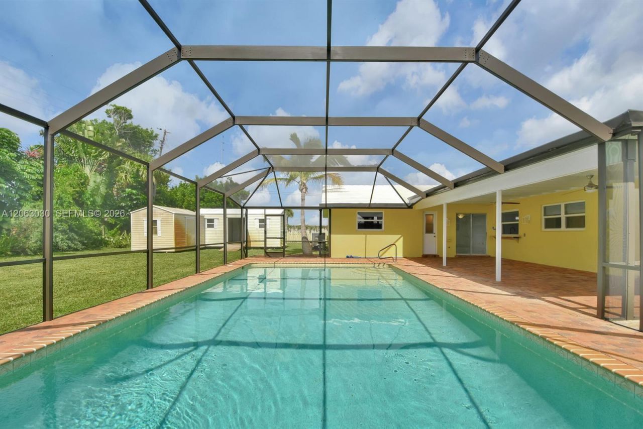 2480 Windsor Rd, Palm Beach Gardens, FL 33410 Photo