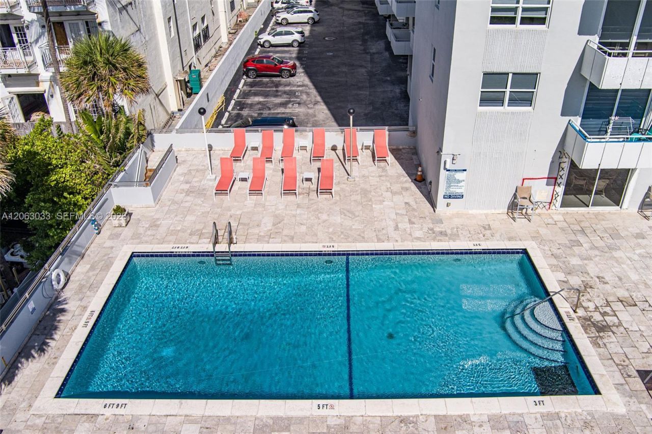 465 Ocean Dr, Unit 604, Miami Beach, FL 33139 Photo