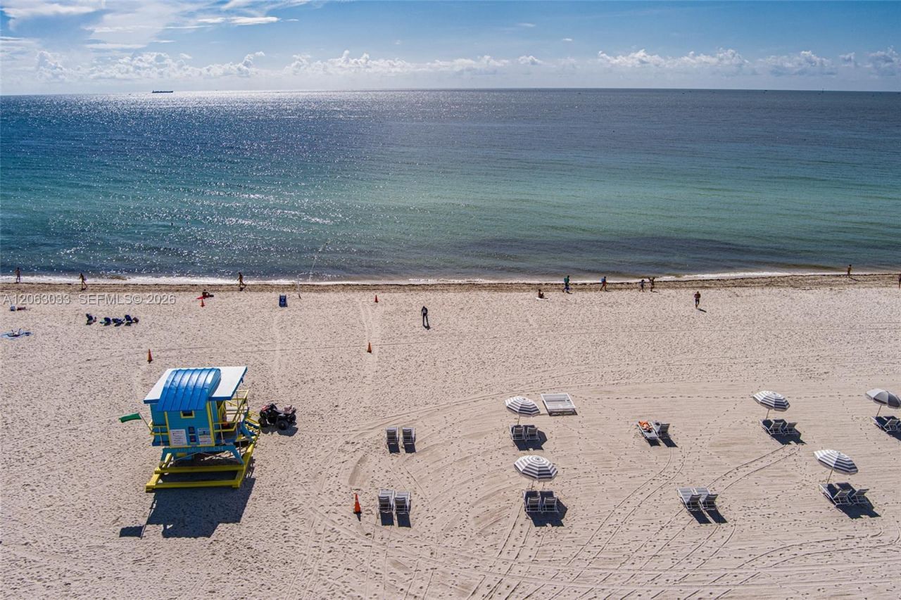 465 Ocean Dr, Unit 604, Miami Beach, FL 33139 Photo