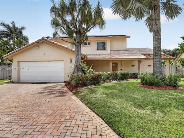 8680 SW 57th Ct , Cooper City, FL 33328