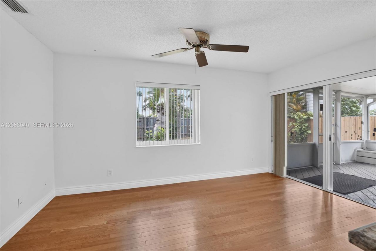 8680 SW 57th Ct , Cooper City, FL 33328 Photo