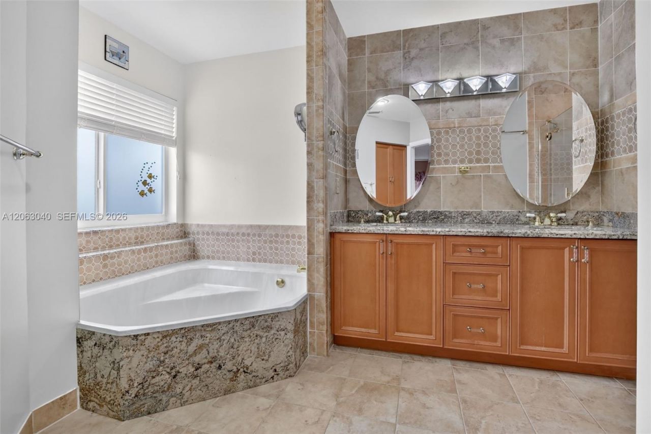 8680 SW 57th Ct , Cooper City, FL 33328 Photo