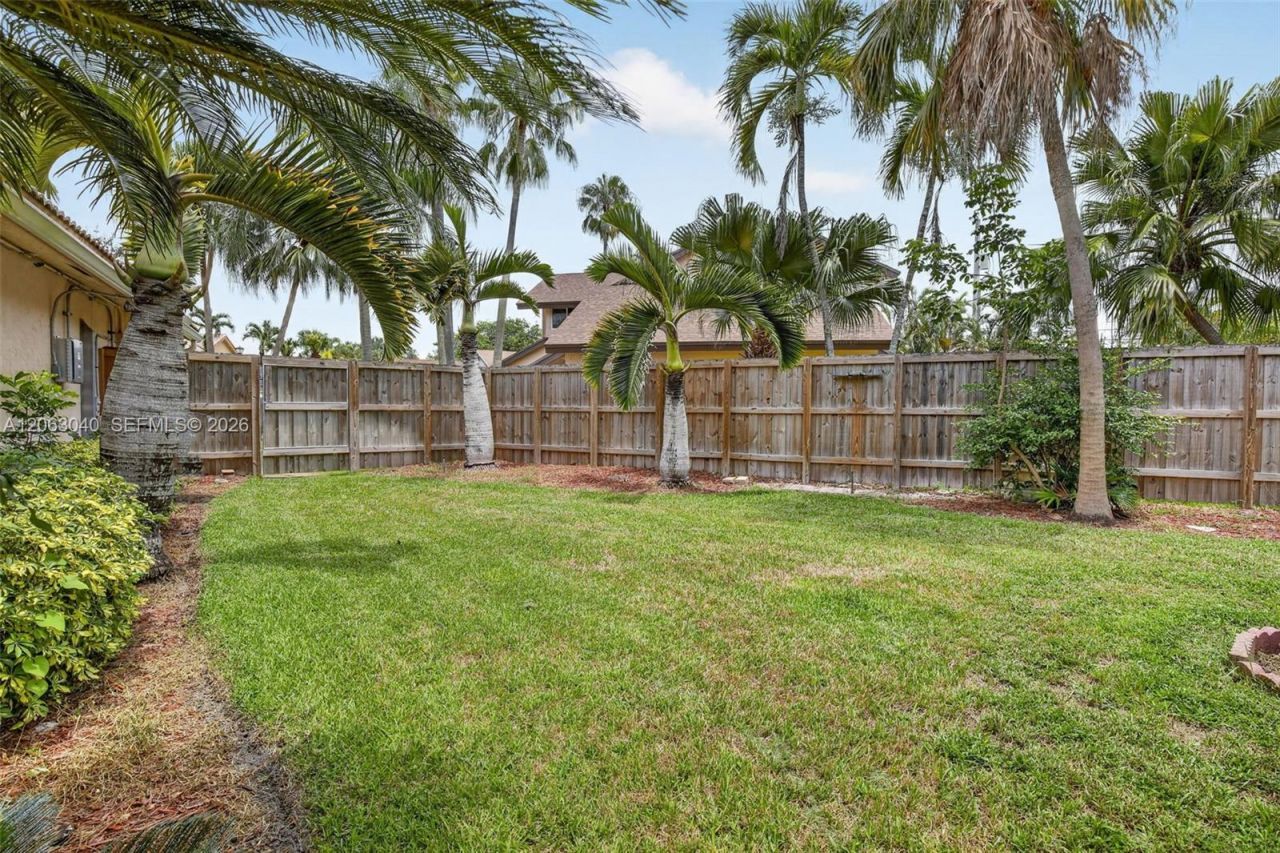 8680 SW 57th Ct , Cooper City, FL 33328 Photo