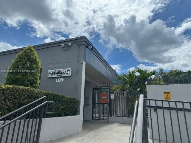 220 NW 87th Ave, Unit K108, Miami, FL 33172 Photo