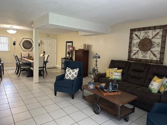 220 NW 87th Ave, Unit K108, Miami, FL 33172 Photo
