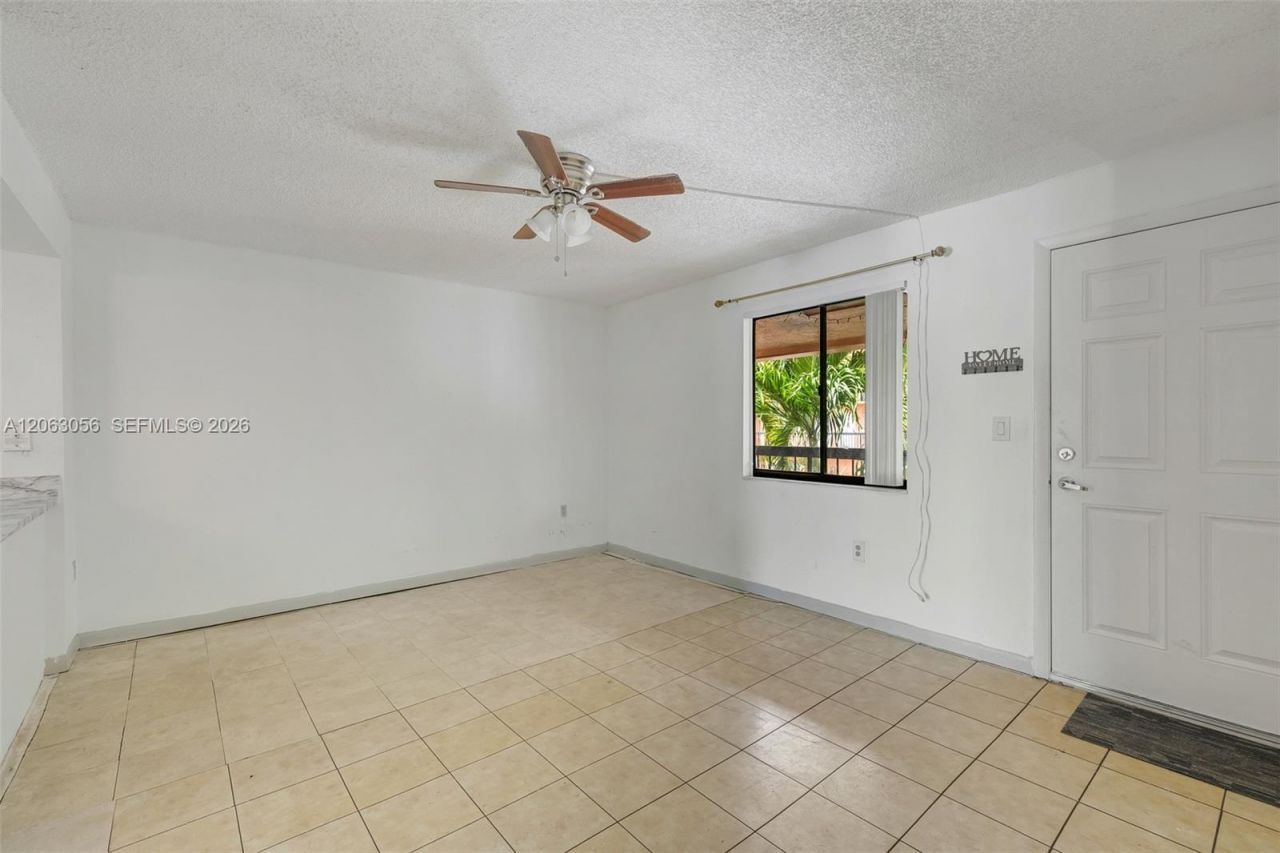 2170 W 60th St, Unit 16208, Hialeah, FL 33016 Photo